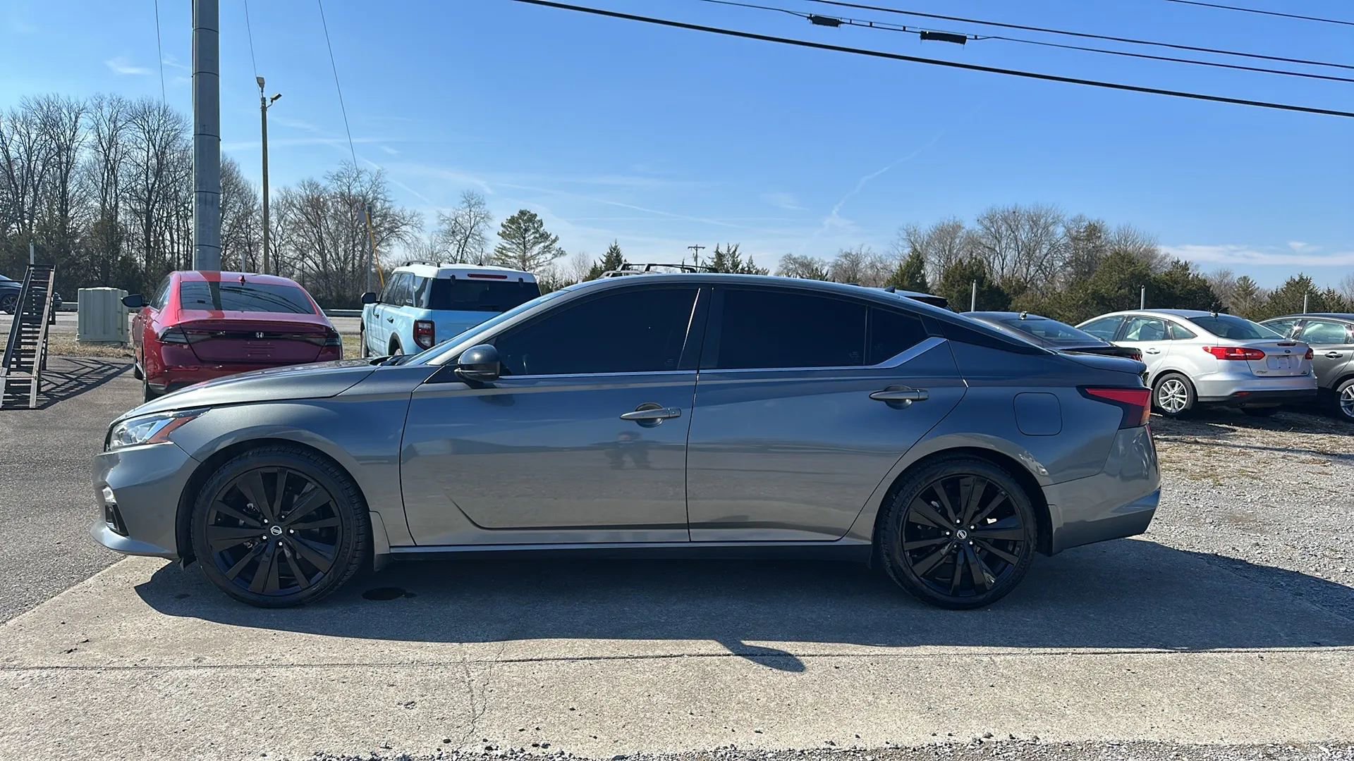 Used 2022 Nissan Altima 2.5 SR w/ Midnight Edition Package image 6