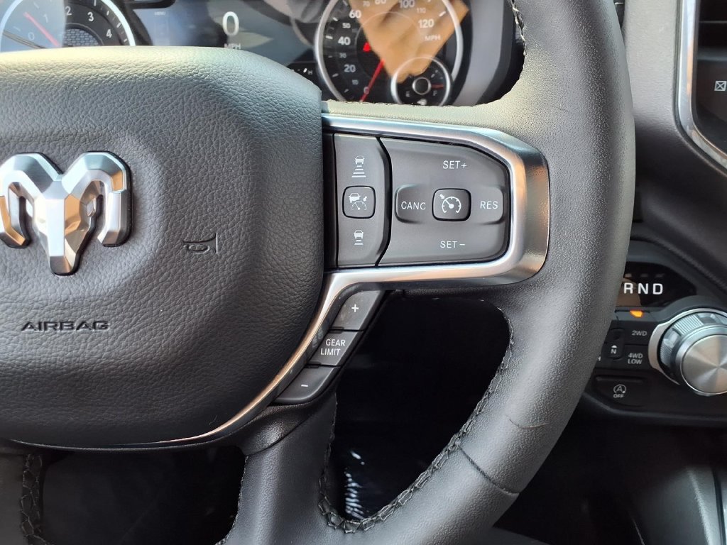 Used 2026 RAM 1500 Laramie AWD/4WD image 11