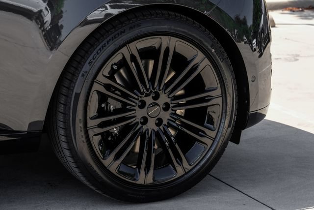 New 2026 Land Rover Range Rover Long Wheelbase Autobiography AWD/4WD image 78