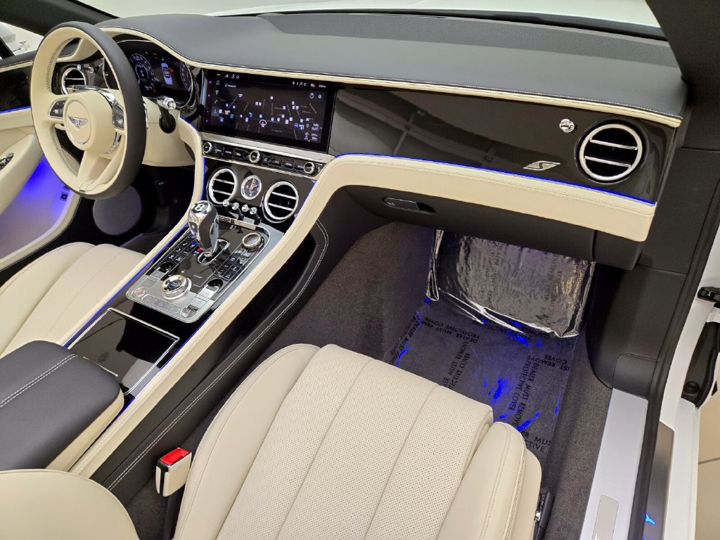 New 2027 Bentley Continental GTC AWD/4WD image 4