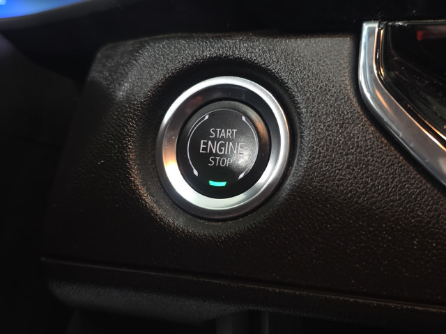 Used 2024 Chevrolet Colorado Trail Boss w/ Technology Package AWD/4WD image 18