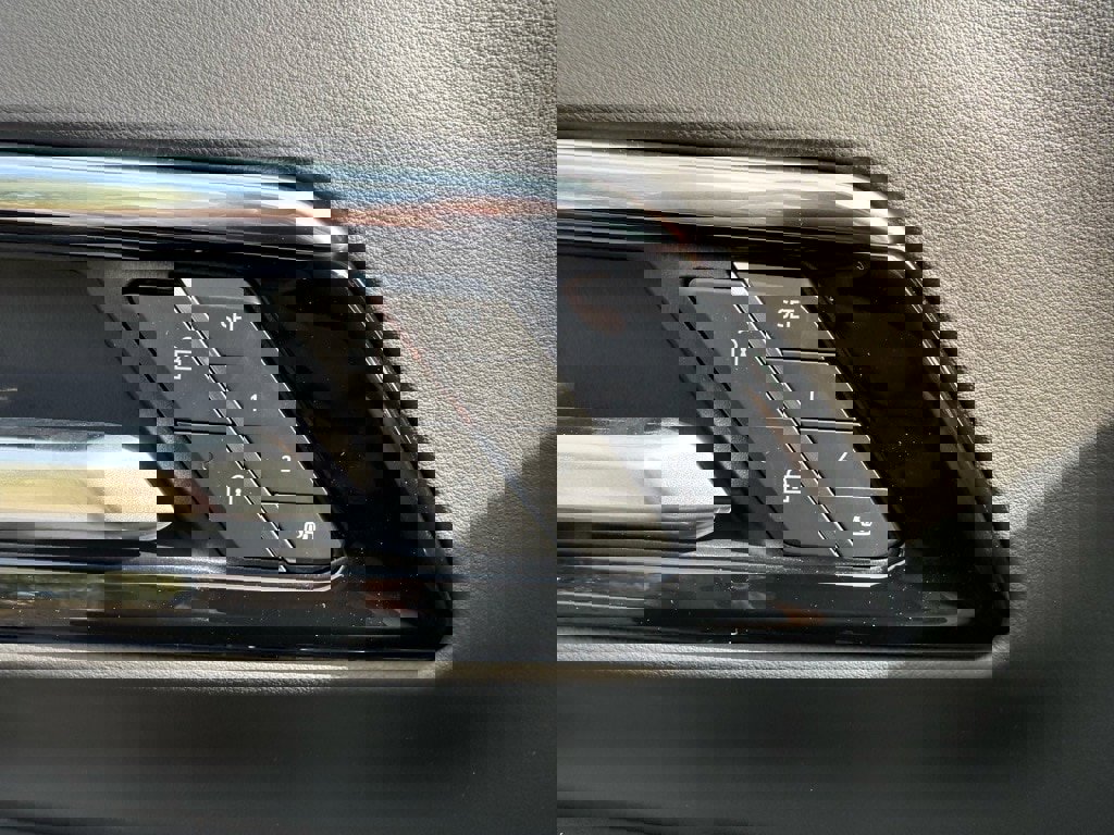 New 2025 Chevrolet Tahoe Premier image 16