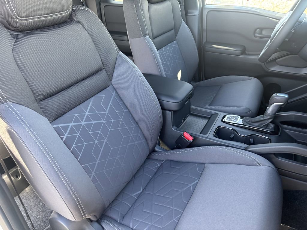 New 2026 Nissan Frontier SV w/ SV Convenience Package image 8