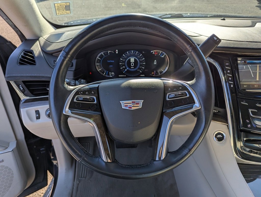 Used 2018 Cadillac Escalade Luxury image 14