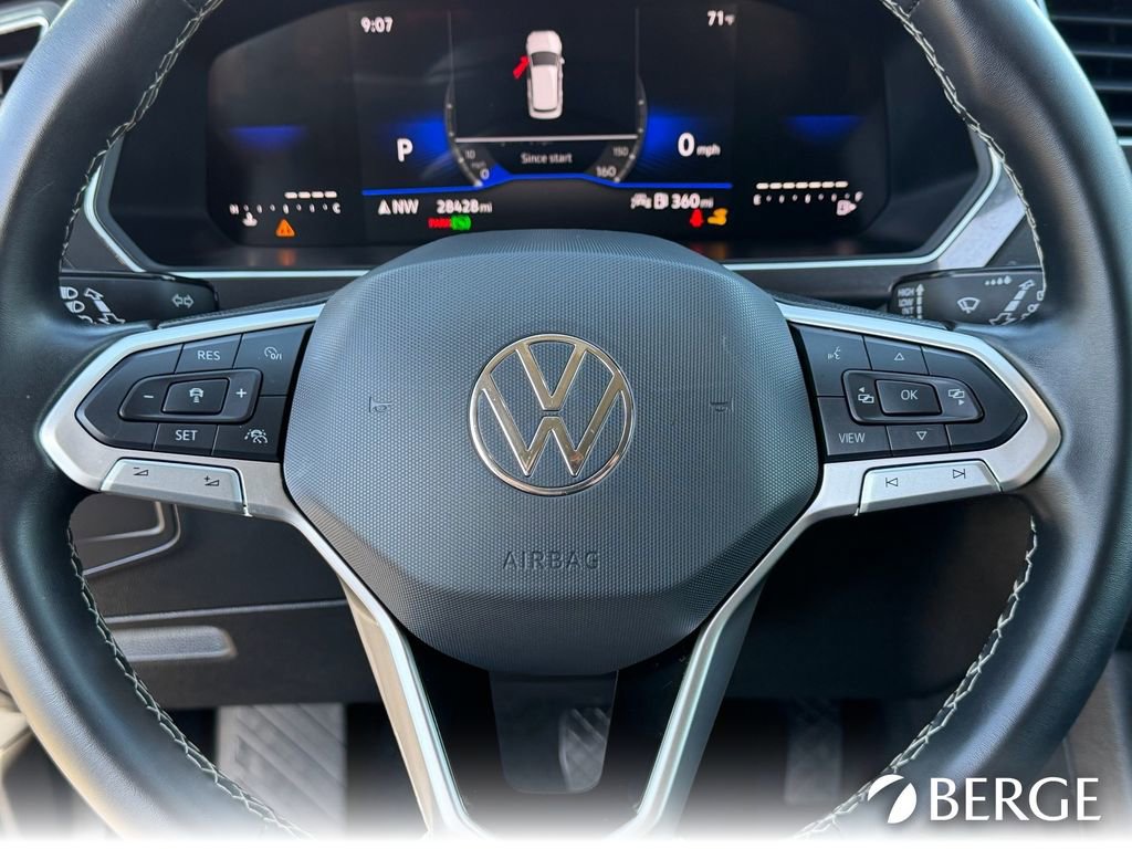 Used 2024 Volkswagen Tiguan Wolfsburg Edition image 34