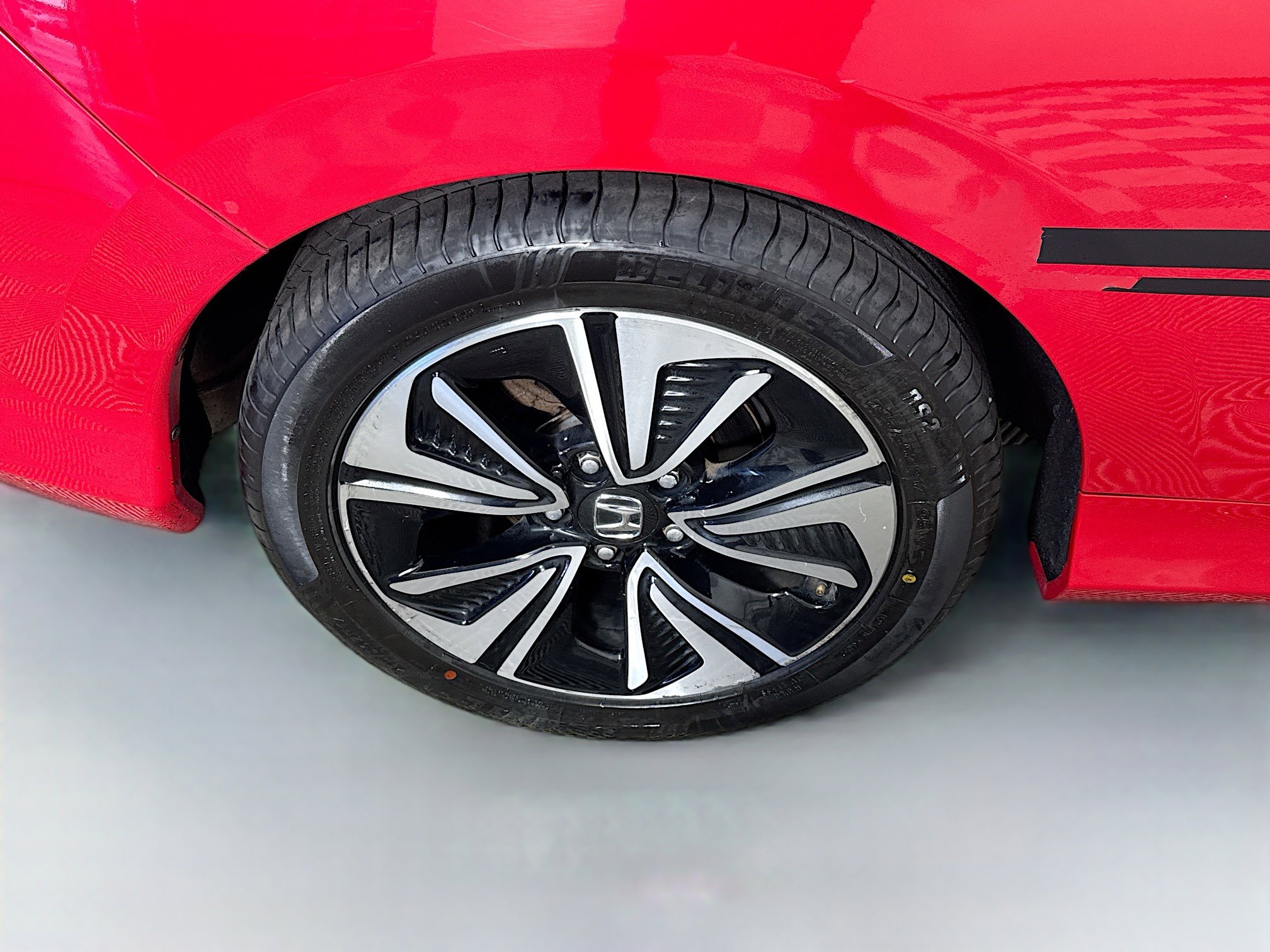 Used 2016 Honda Civic EX-T image 31