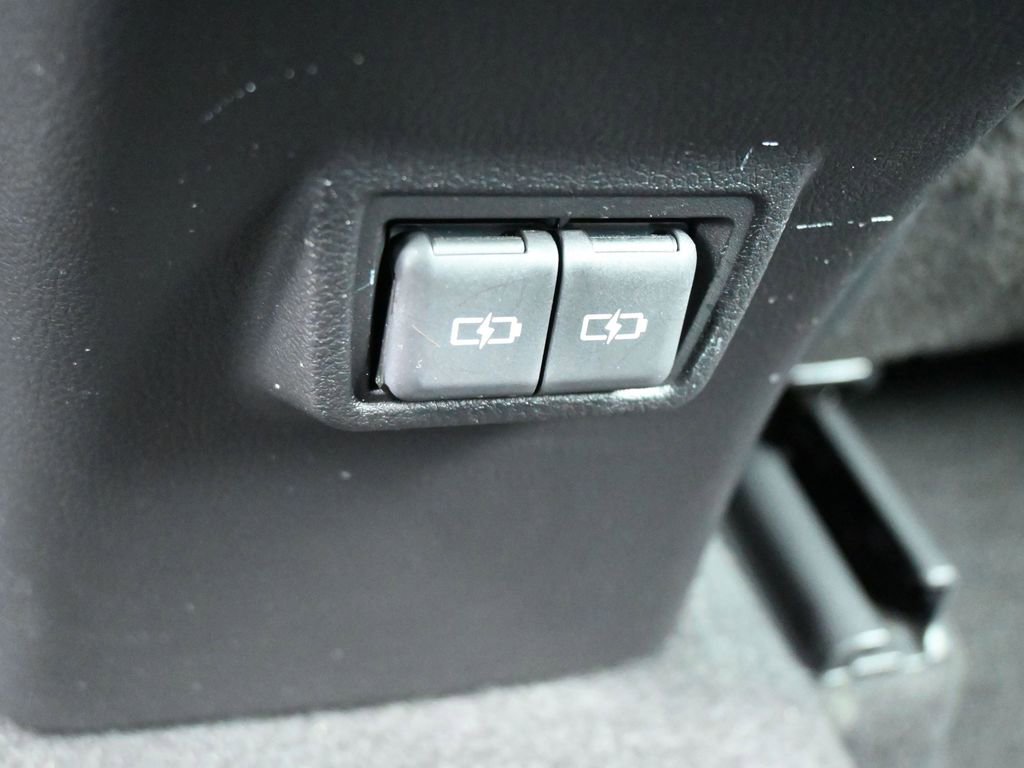 Used 2021 Lexus UX 250h w/ Accessory Package (Z2) AWD/4WD image 15