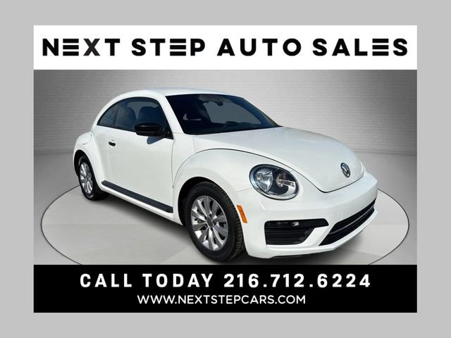 Used 2017 Volkswagen Beetle 1.8T S FWD image 1