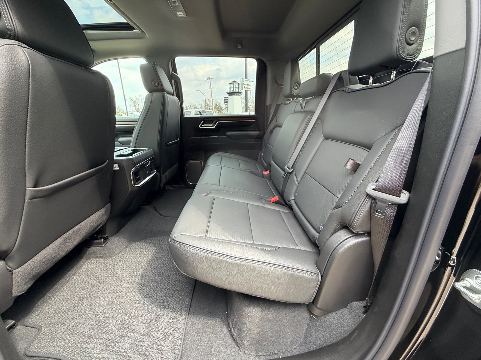 New 2026 GMC Sierra 2500 Denali w/ Denali Reserve Package image 8