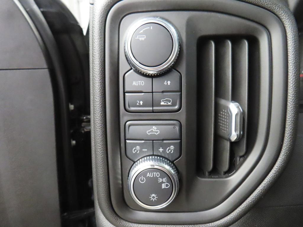 Used 2023 GMC Sierra 1500 Pro w/ Graphite Edition AWD/4WD image 45