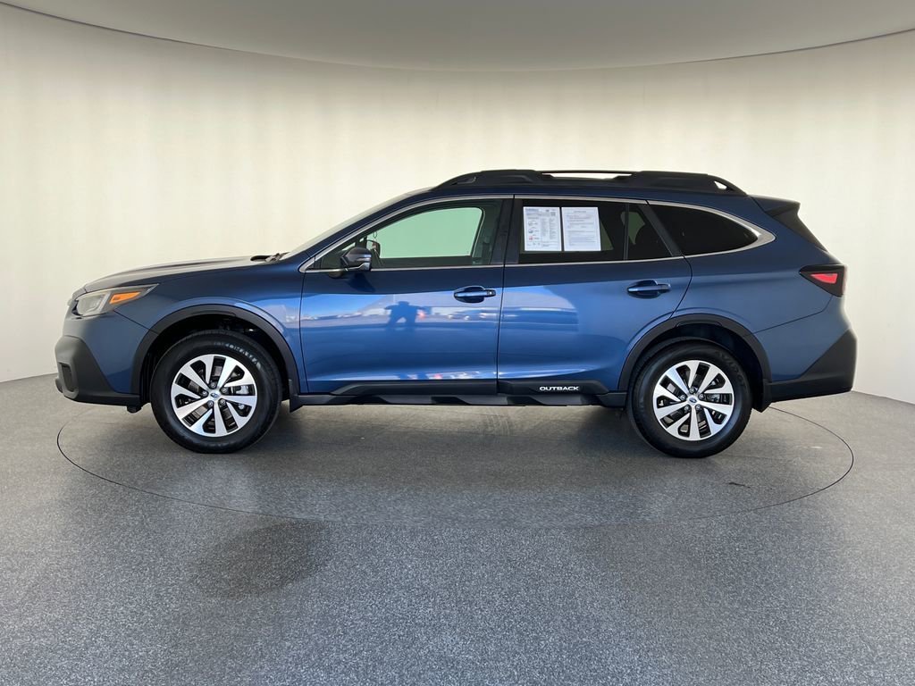 Used 2020 Subaru Outback Premium image 2