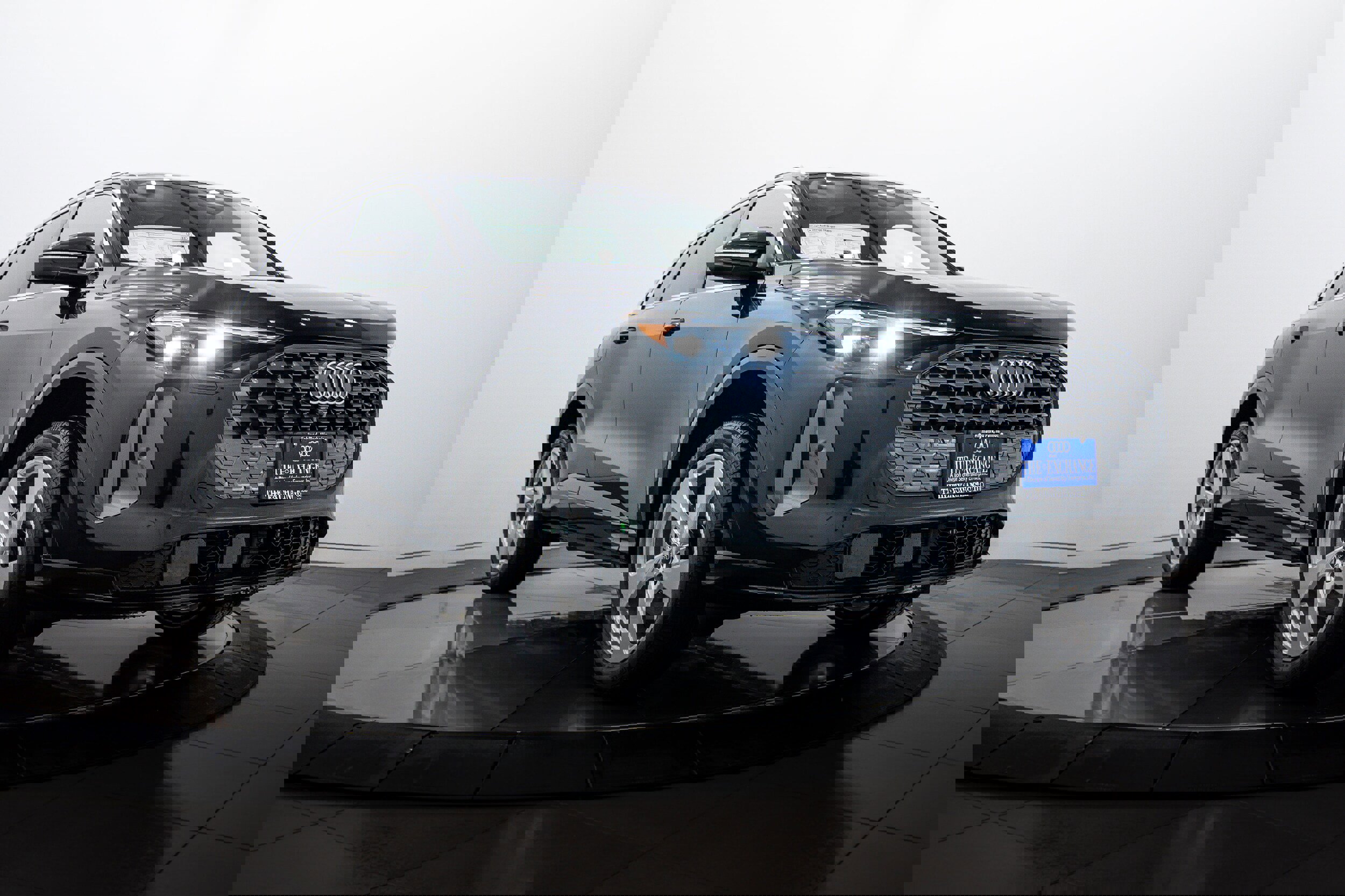 New 2025 Audi Q5 Premium Plus