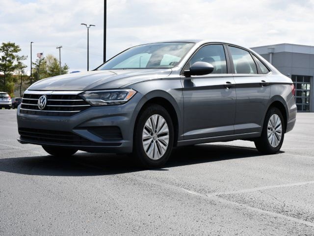 Used 2019 Volkswagen Jetta S w/ Driver Assistance Package image 3