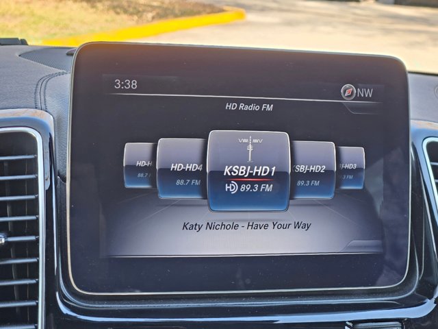 Used 2019 Mercedes-Benz GLS 450 4MATIC image 12