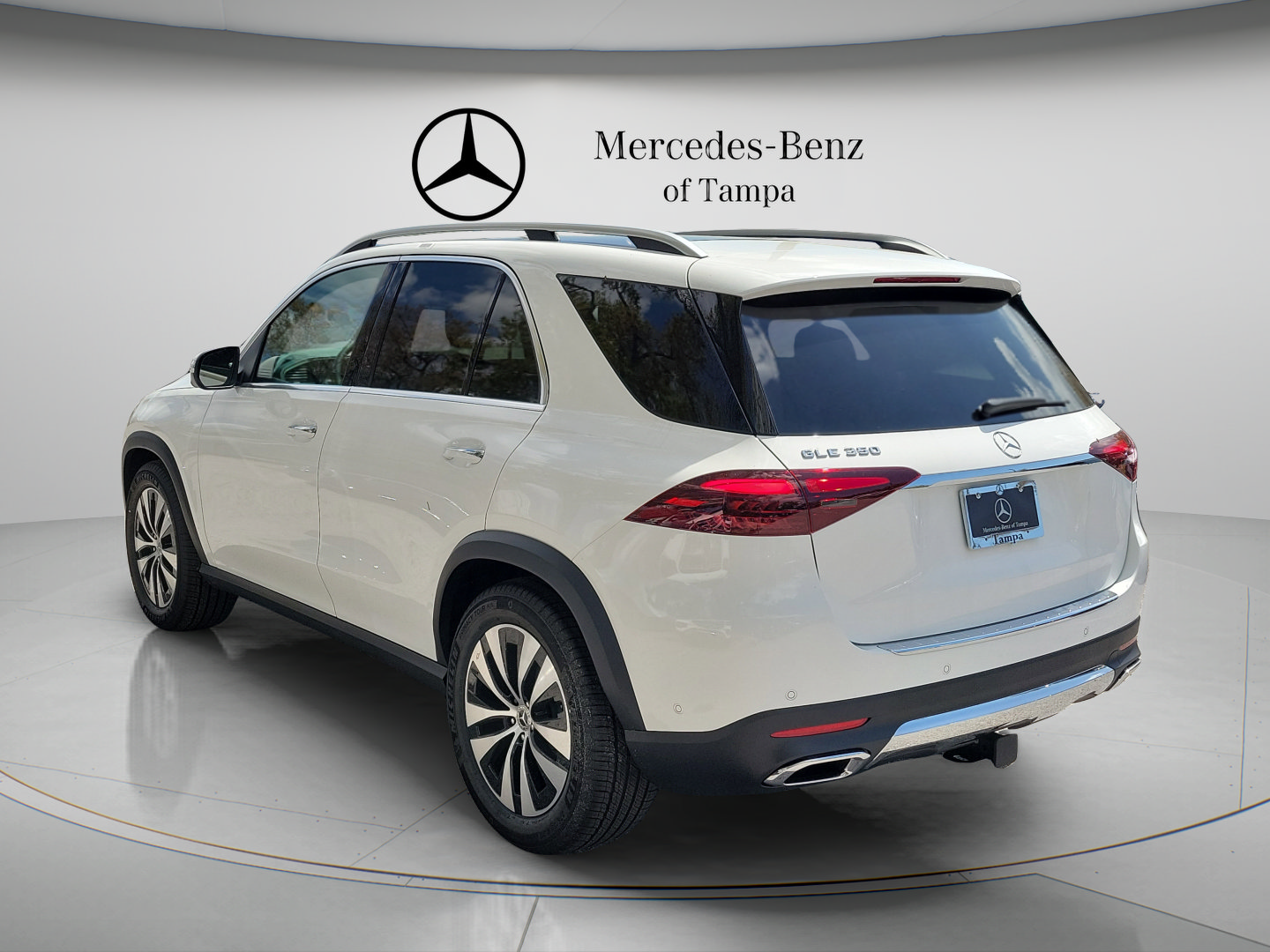 Certified 2026 Mercedes-Benz GLE 350 4MATIC image 2