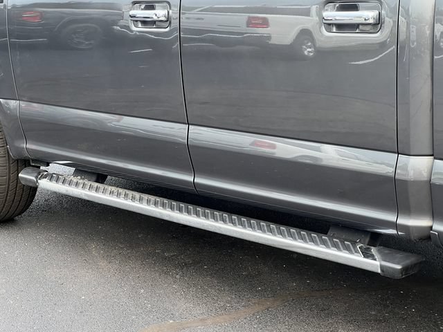 Used 2019 Ford F150 XLT w/ Equipment Group 302A Luxury AWD/4WD image 11