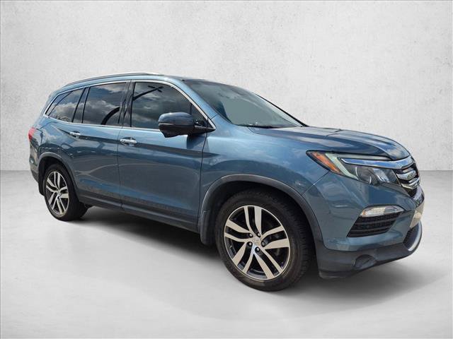 Used 2016 Honda Pilot Touring video 3