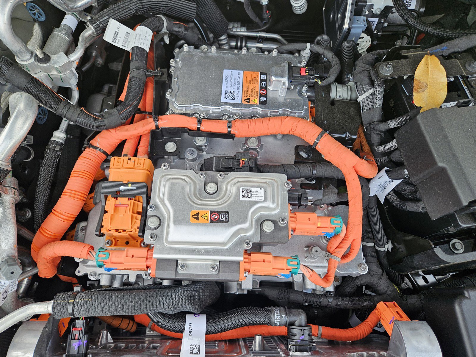 New 2026 Cadillac Vistiq Platinum AWD/4WD image 22