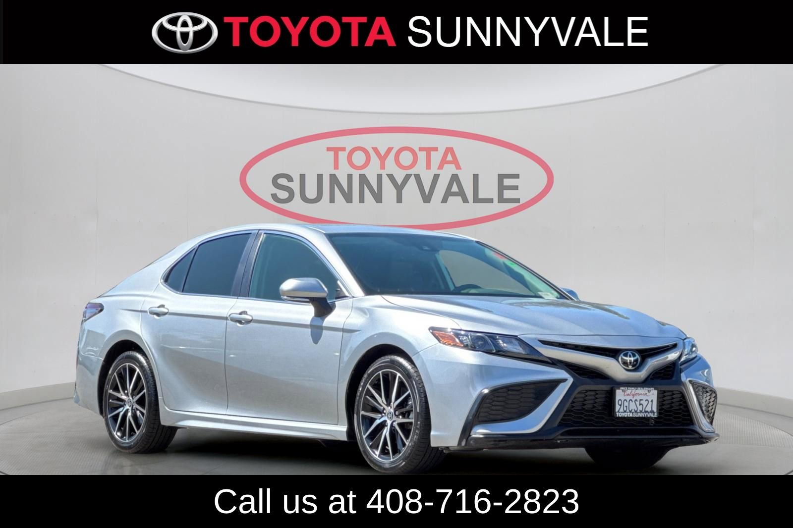 Used 2023 Toyota Camry SE FWD image 10