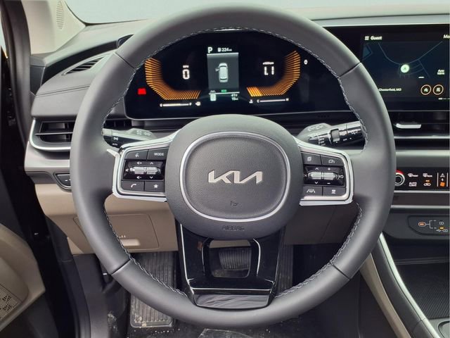 New 2026 Kia Carnival FWD image 10