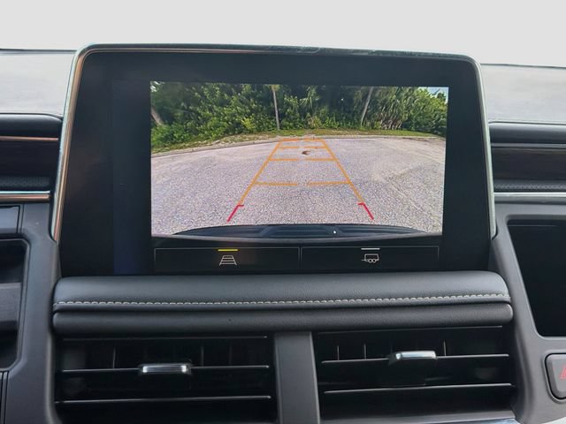 Used 2023 Chevrolet Tahoe Premier AWD/4WD image 35
