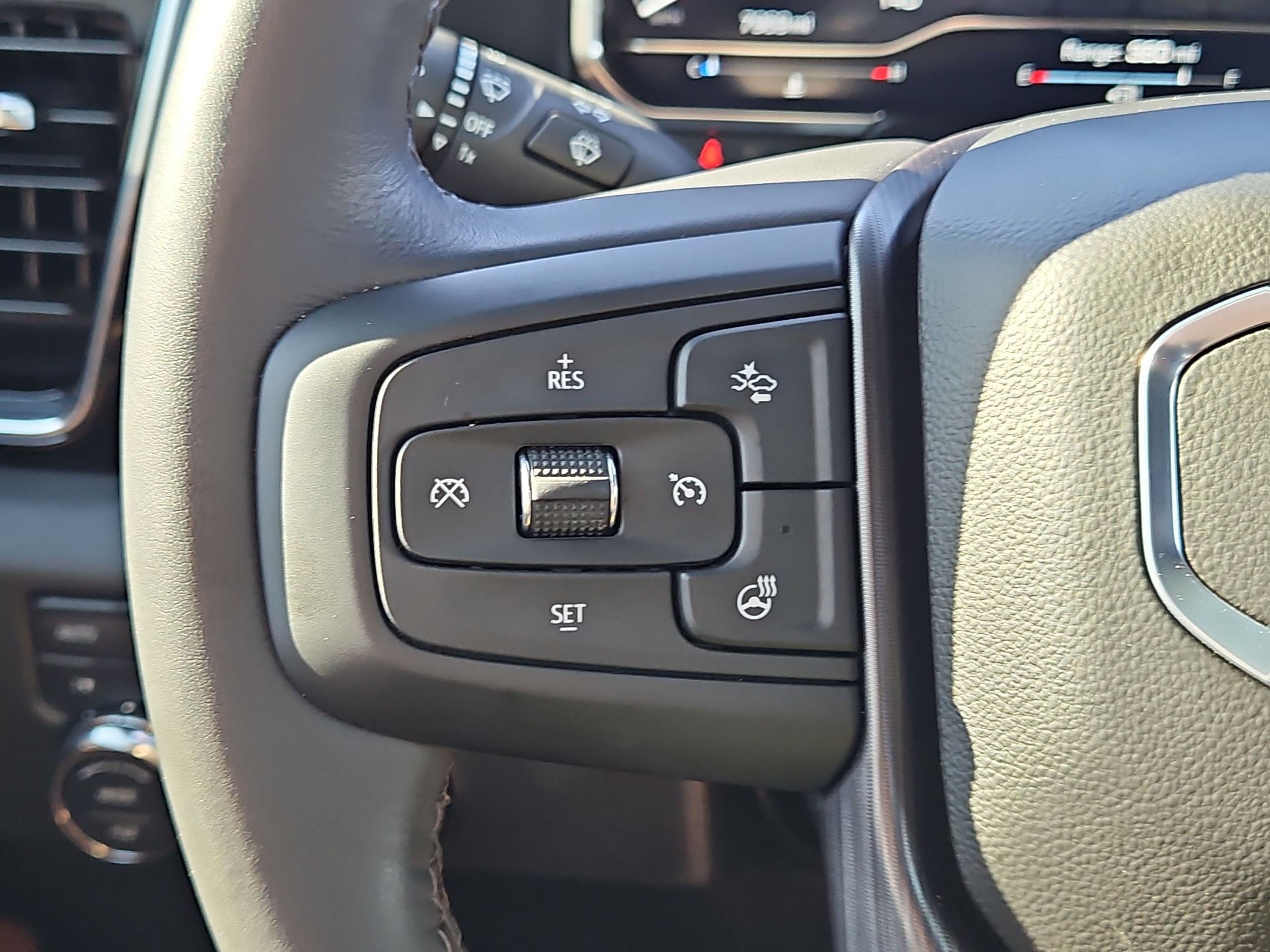 Certified 2024 GMC Sierra 2500 Denali Ultimate image 24