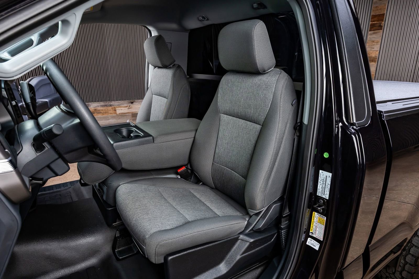 Used 2025 Ford F150 XL image 27