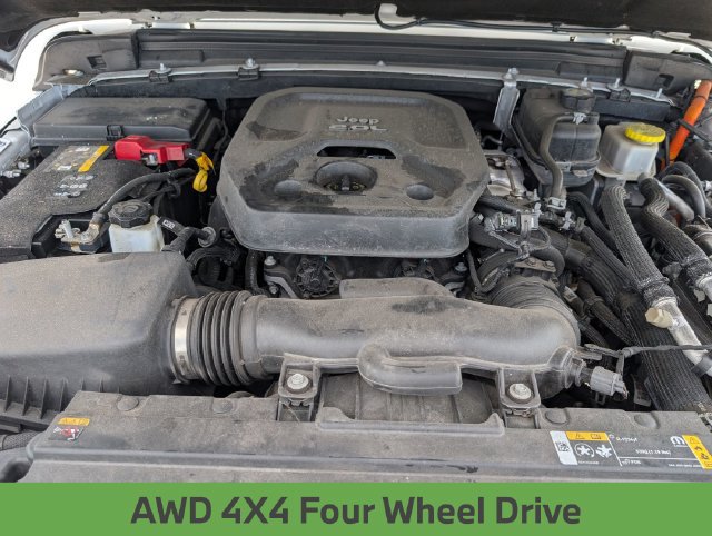 Used 2023 Jeep Wrangler Unlimited Rubicon 4xe AWD/4WD image 13