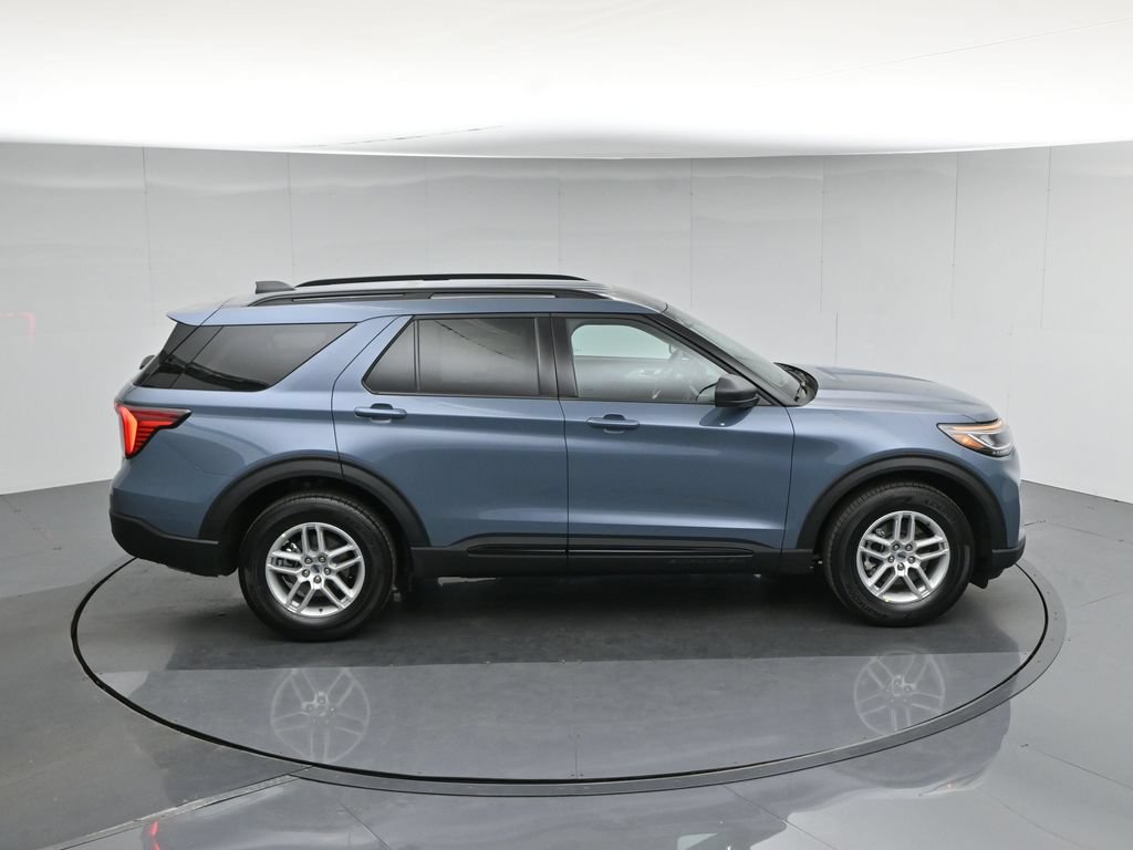New 2026 Ford Explorer Active RWD image 39