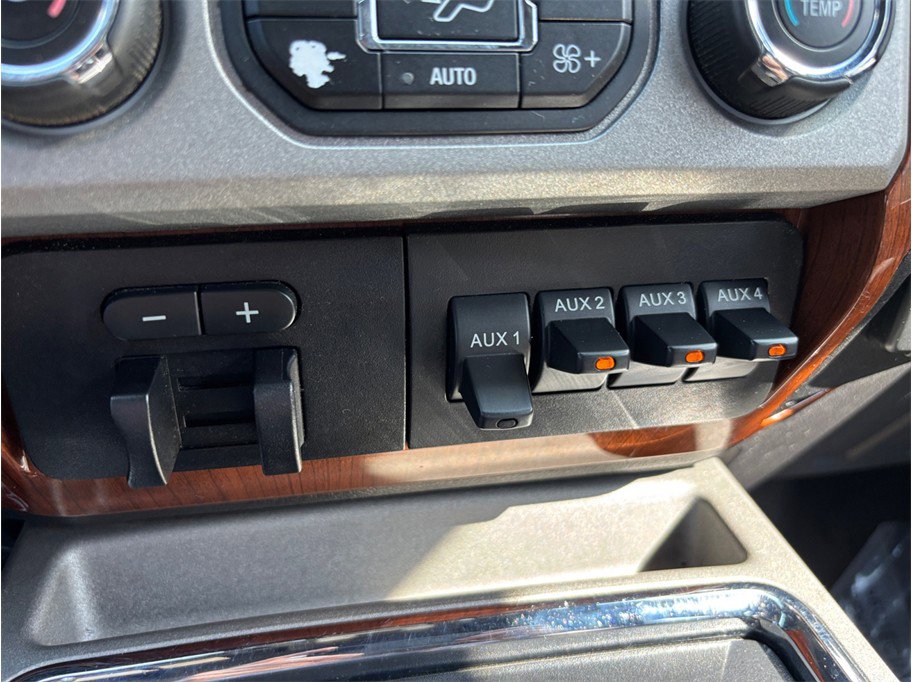 Used 2015 Ford F350 King Ranch AWD/4WD image 34