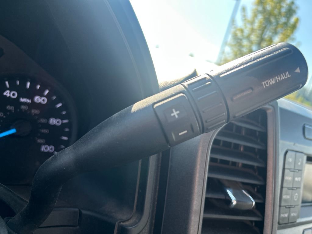 Used 2017 Ford F250 XL w/ Power Equipment Group AWD/4WD image 26