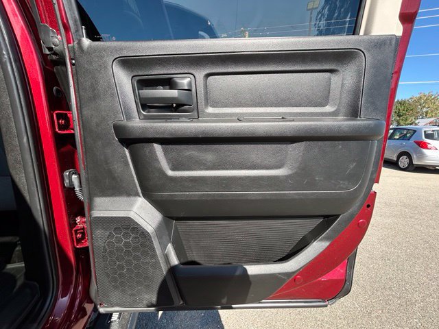 Used 2018 RAM 3500 Tradesman w/ Chrome Appearance Group AWD/4WD image 40