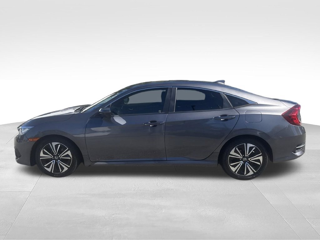 Used 2018 Honda Civic EX-L image 2