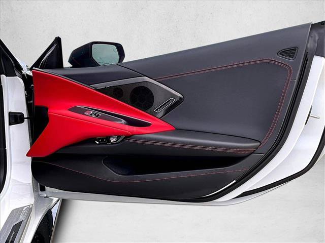 Used 2025 Chevrolet Corvette Stingray Preferred Conv w/ Stealth Interior Trim Package RWD image 18