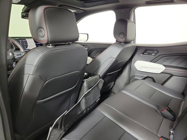 Used 2023 GMC Canyon AT4X w/ Edition 1 image 11