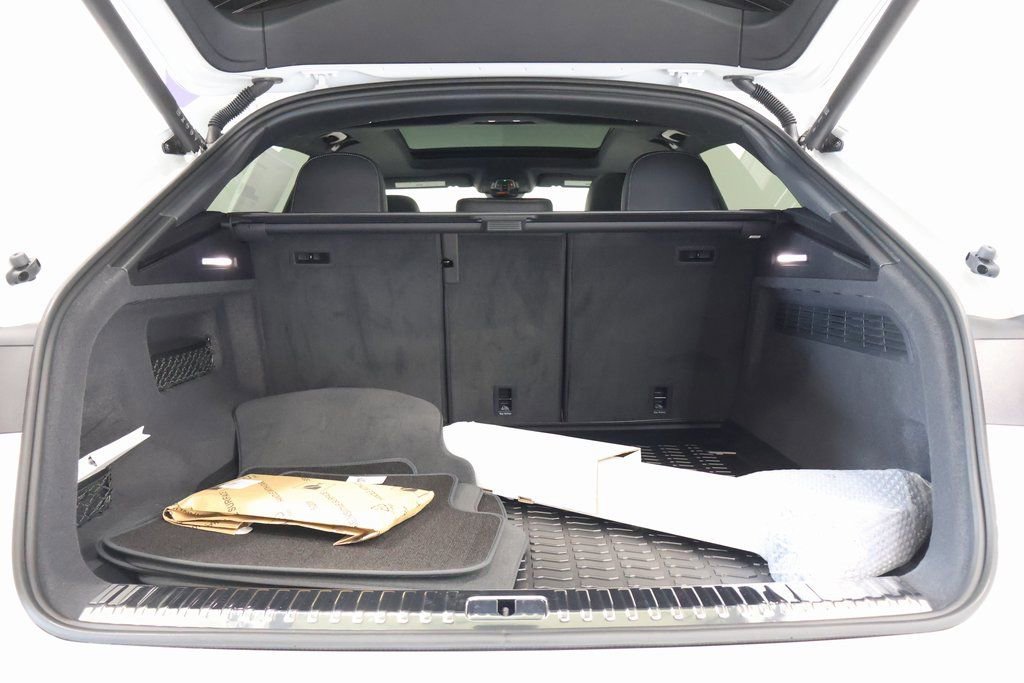 New 2026 Audi Q8 Premium image 28