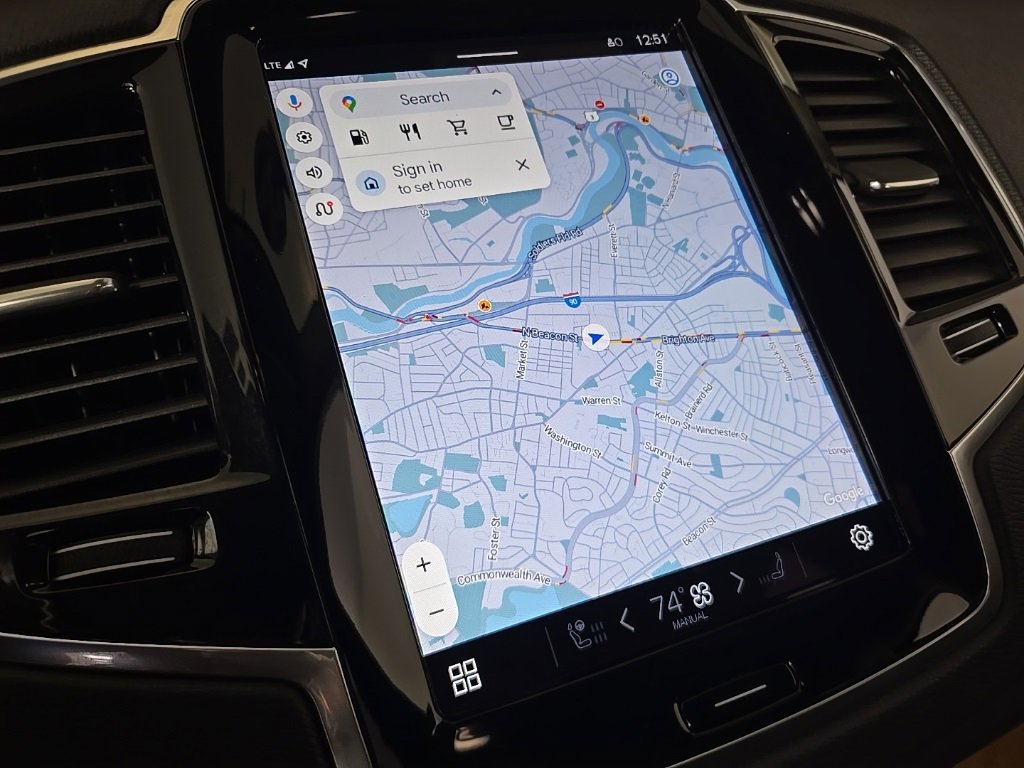 Certified 2024 Volvo XC90 B6 Plus w/ Protection Package image 26