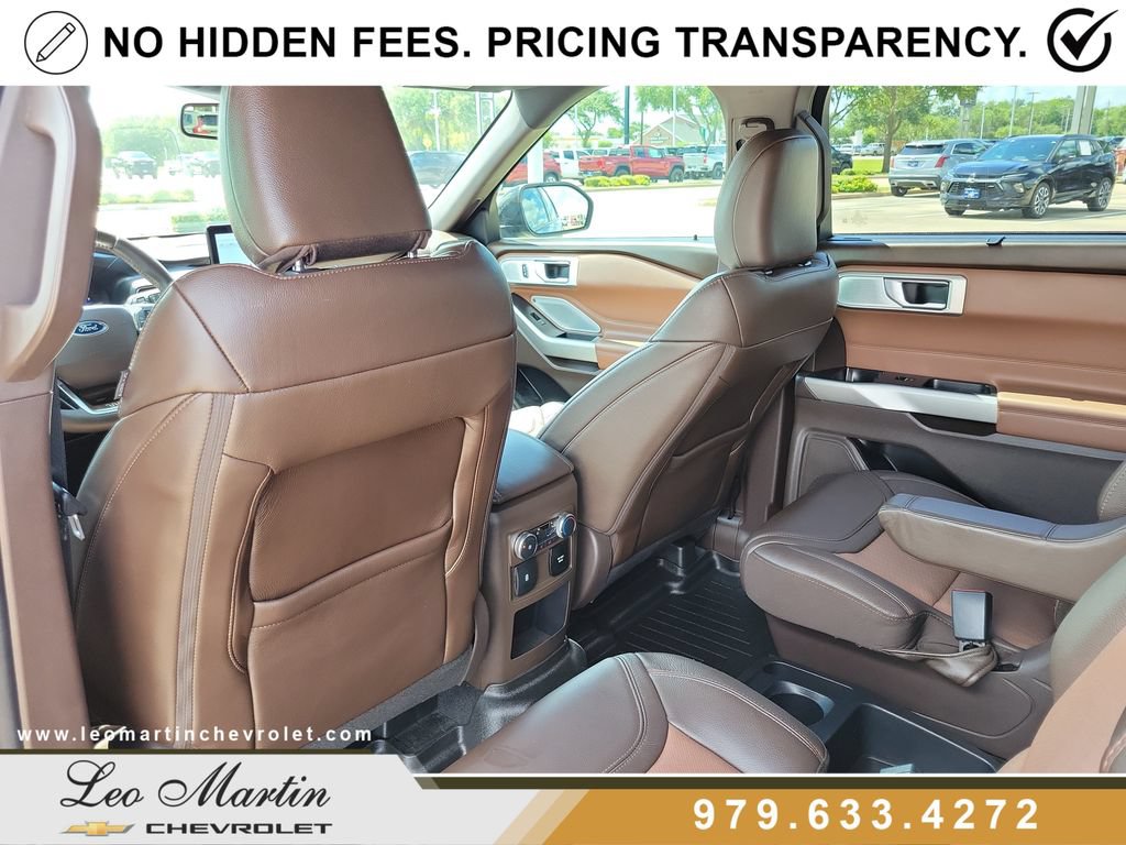 Used 2021 Ford Explorer King Ranch w/ Premium Technology Package AWD/4WD image 13