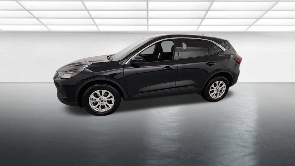 Used 2023 Ford Escape Active w/ Tech Pack #2 image 4