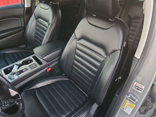 Used 2023 Ford Edge SEL image 33