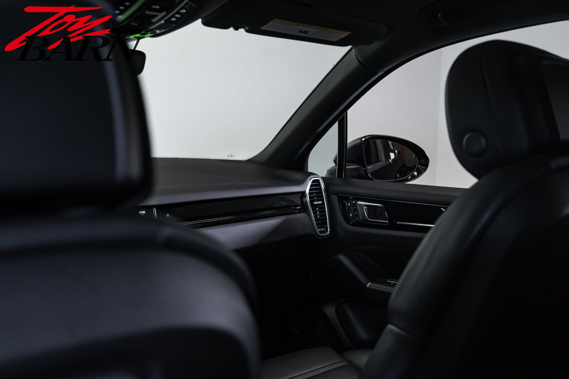 Used 2022 Porsche Cayenne S AWD/4WD image 46