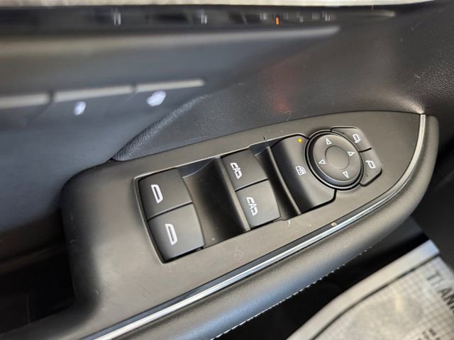 Used 2023 Buick Envision Essence w/ Sport Touring Package image 4