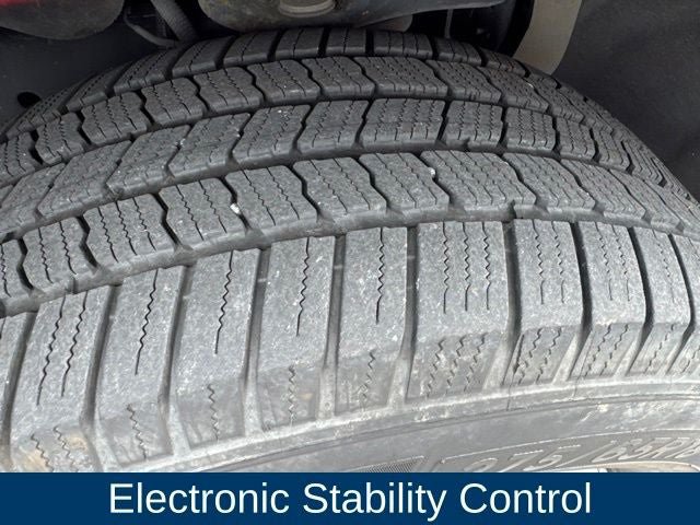 Used 2016 Ford Expedition EL XLT w/ Equipment Group 202A AWD/4WD image 25