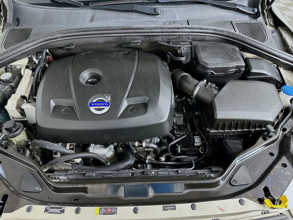 Used 2015 Volvo XC60 T5 Premier FWD image 29