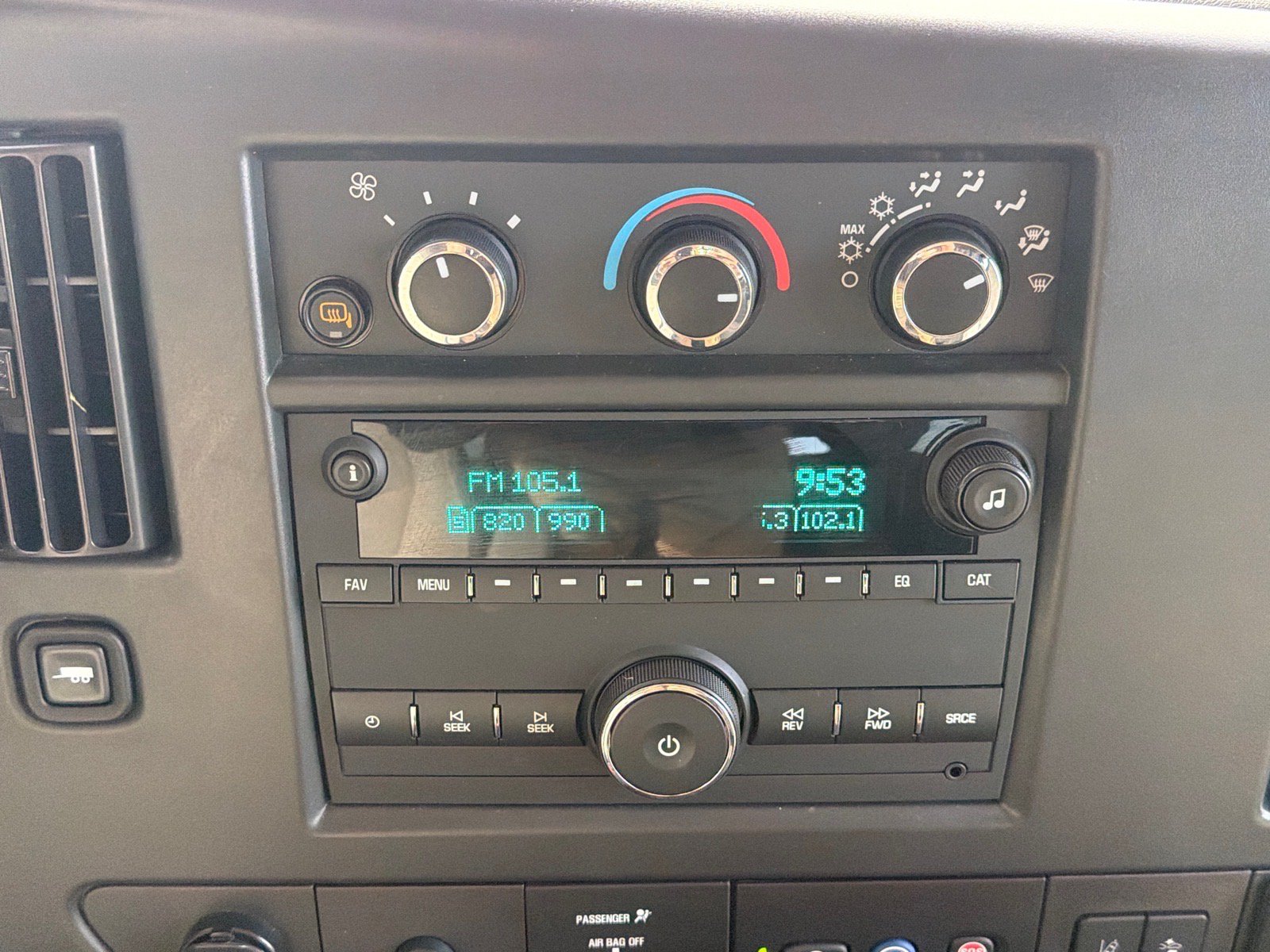 Used 2025 GMC Savana 3500 LT w/ LT Preferred Equipment Group RWD image 15
