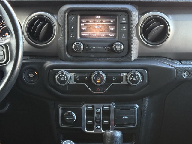 Used 2020 Jeep Wrangler Unlimited Sport S AWD/4WD image 16