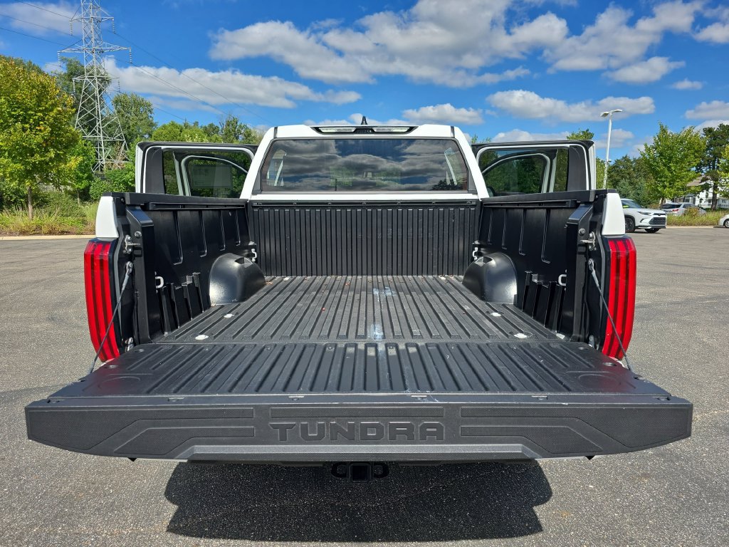 Used 2024 Toyota Tundra SR5 w/ SR5 Convenience Package AWD/4WD image 15