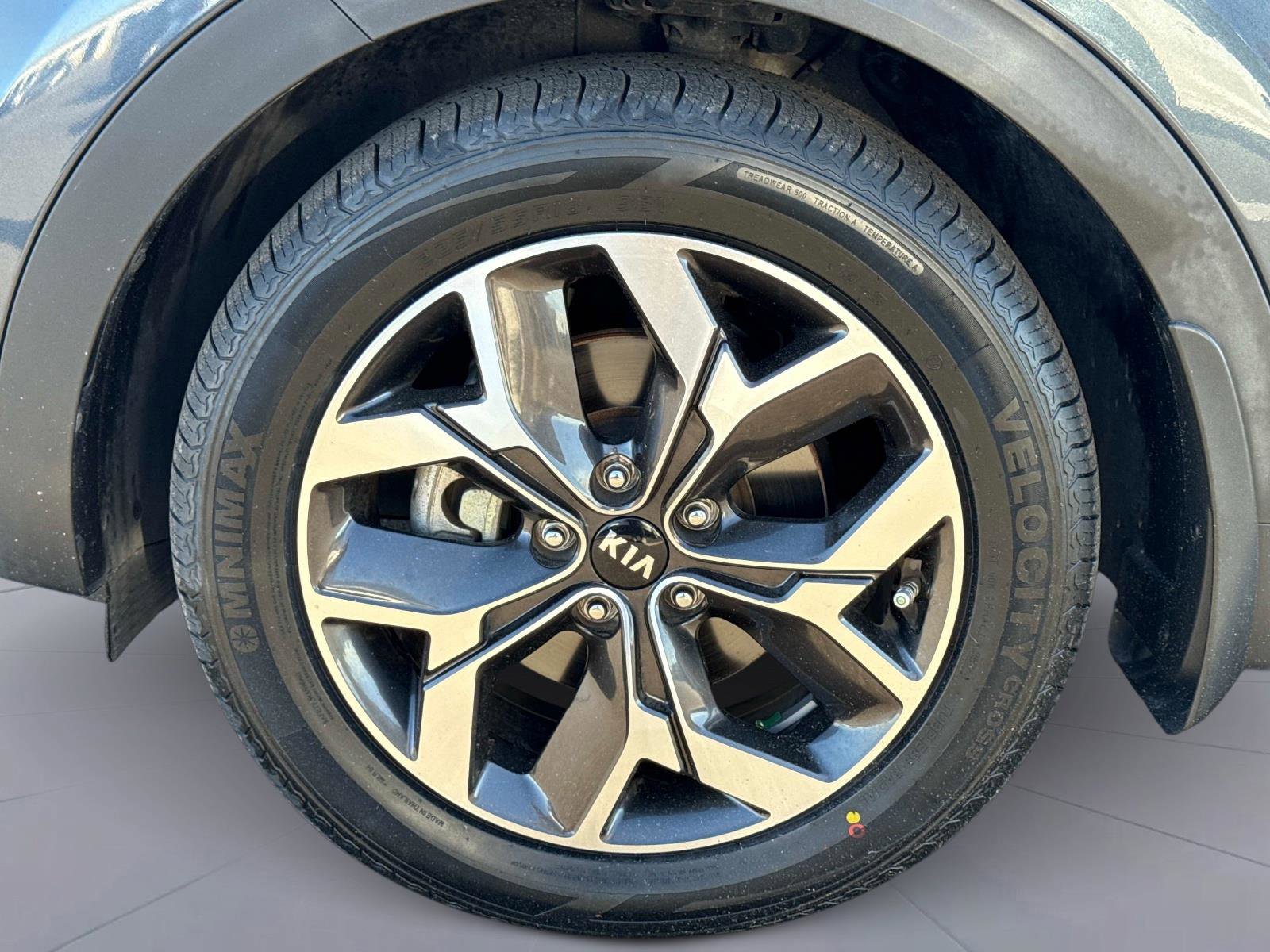 Used 2022 Kia Sportage EX image 11