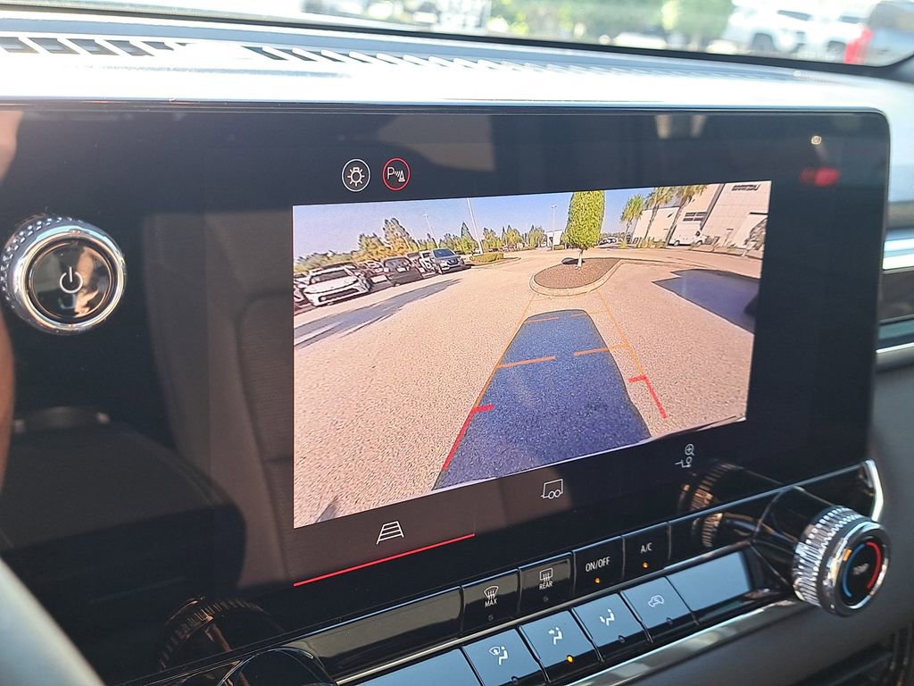 Used 2025 GMC Canyon Elevation image 22