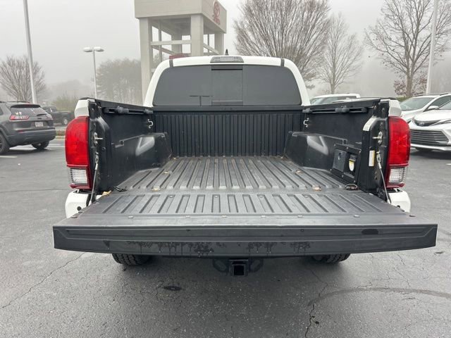 Used 2019 Toyota Tacoma TRD Off-Road w/ Technology Package image 8